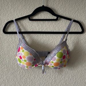 Elle Macpherson multi-colored padded bra w/ lavender lace trim size 32D.